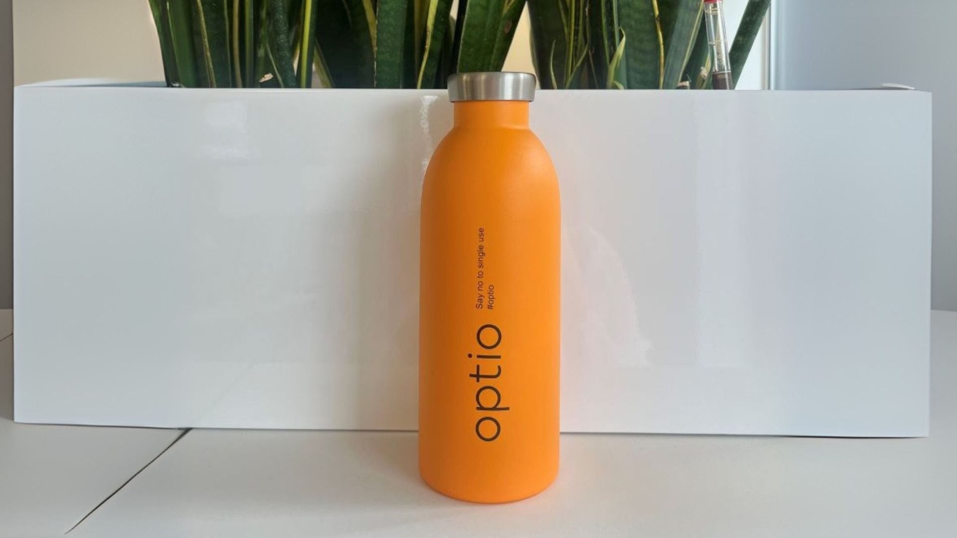 Optio Sustainable Water Bottle Images